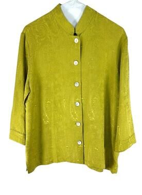 Chico’s Silk Blend Button Front Top Size 0 Lime Green Paisley Texture